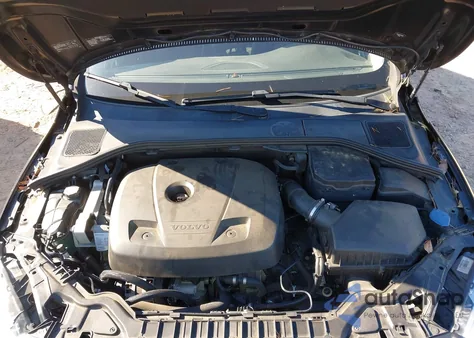 2015 Volvo V60 T5 Platinum from USA, damaged, VIN YV140MEMXF1265185